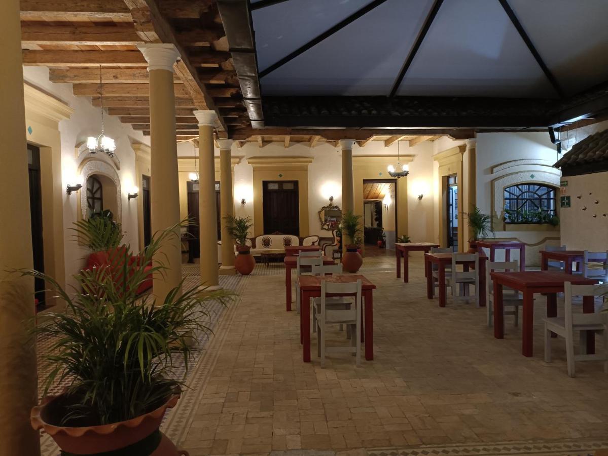 Hotel La Capilla San Cristóbal de Las Casas Kültér fotó